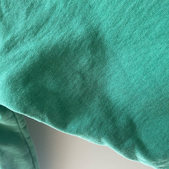 Sporty & Rich Connecticut Crest Crewneck Sweater Size Medium in Emerald - Picture 9 of 16